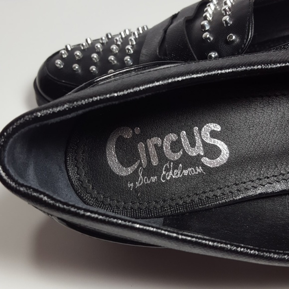 SOLD - Picture 4 of 8